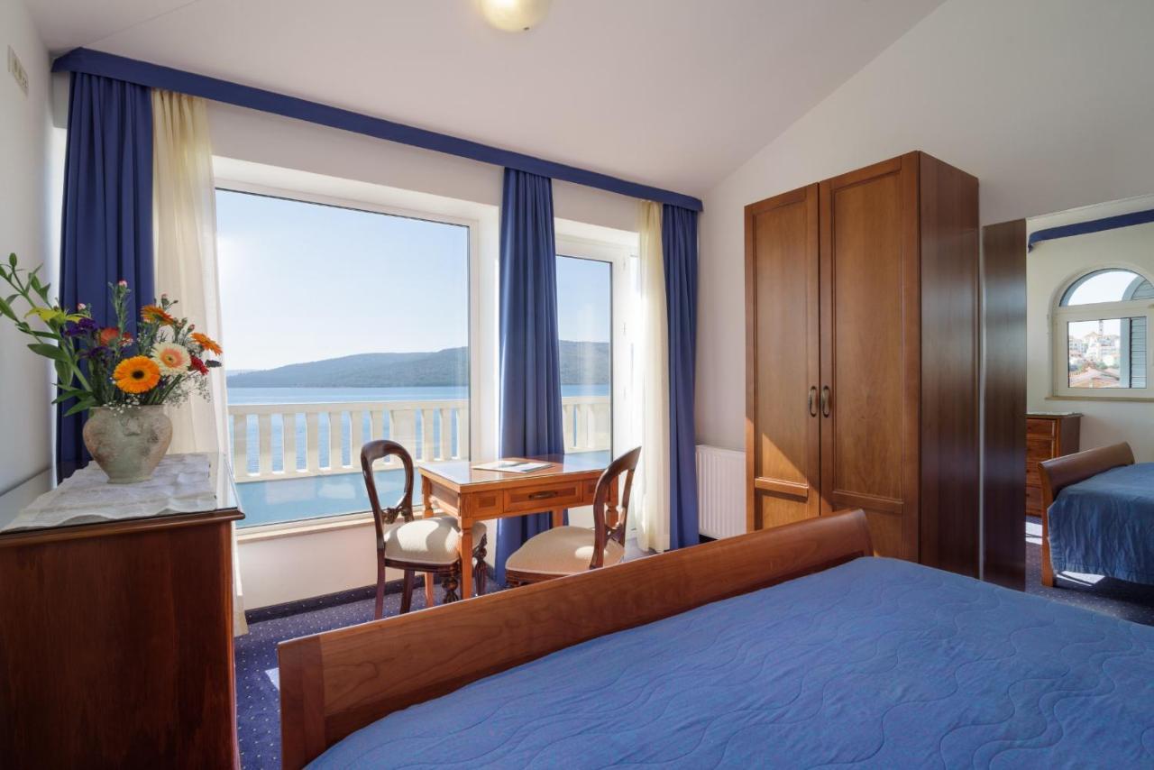 Villa Mediterana Seget Vranjica Εξωτερικό φωτογραφία