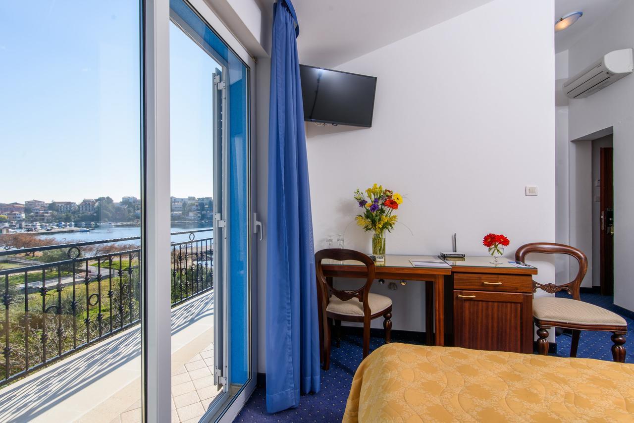 Villa Mediterana Seget Vranjica Εξωτερικό φωτογραφία