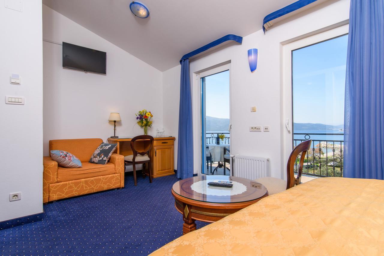 Villa Mediterana Seget Vranjica Εξωτερικό φωτογραφία